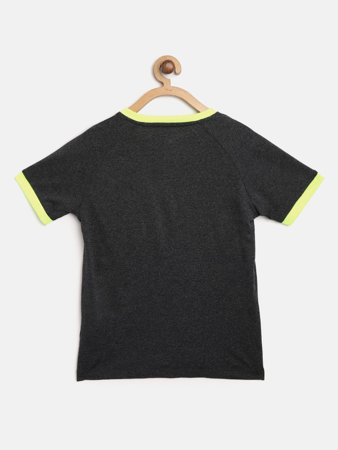 Alcis Boys Black Solid Slim Fit Round Neck VIROPROTKT Training T-shirt